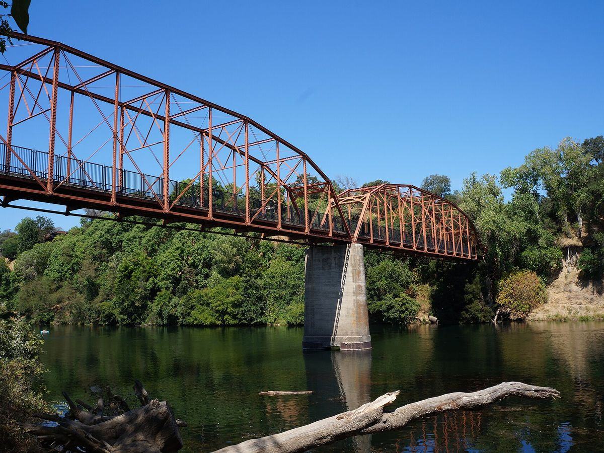 Fair Oaks Bridge over the American River